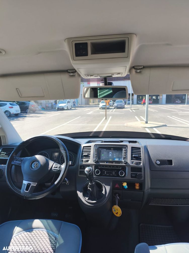 Volkswagen Multivan - 16