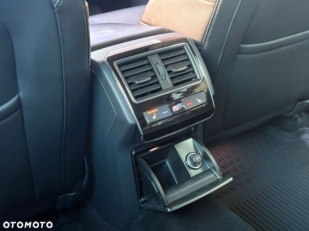 Skoda Superb 2.0 TSI L&K DSG - 15