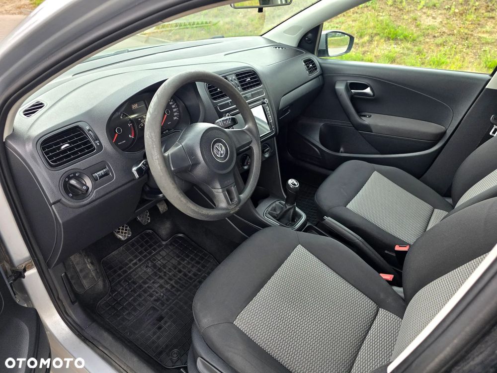 Volkswagen Polo - 6