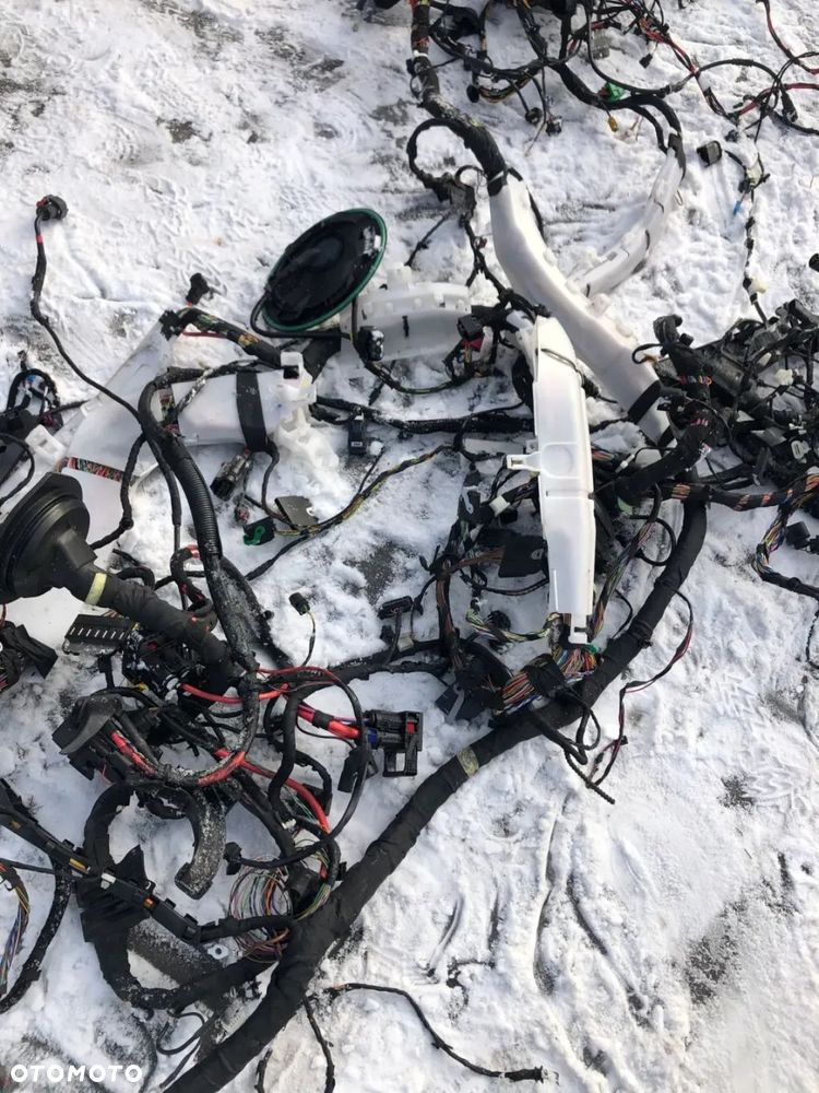 WIĄZKA INSLATACJA GŁÓWNA POJAZDU BMW 3 G21 HARMAN HAK 2021 ROK 2.0d - 5