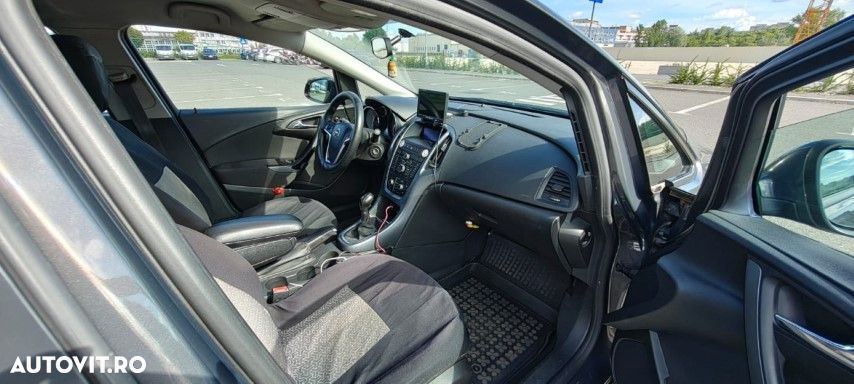 Opel Astra ver-1-6-twinport-ecotec-selection - 10