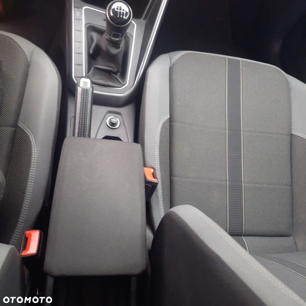 Volkswagen Polo 1.0 TSI Highline - 34