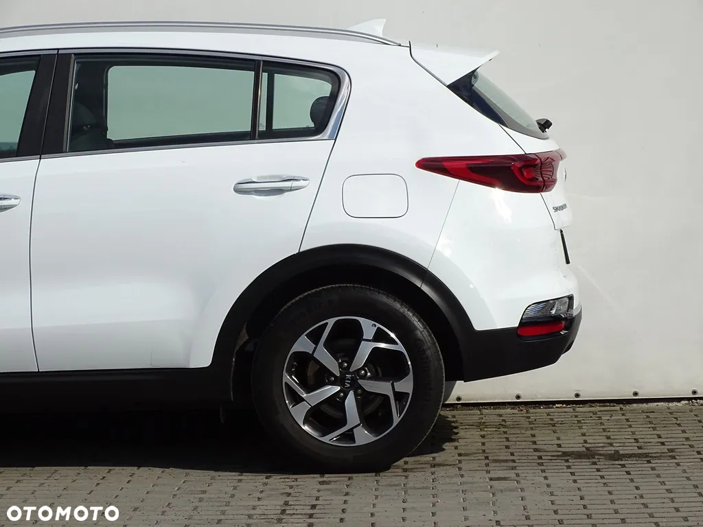 Kia Sportage 1.6 GDI 2WD DREAM-TEAM EDITION - 4