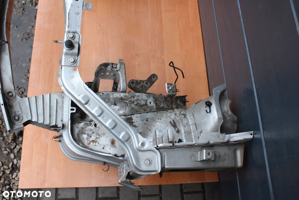 PAS PRZEDNI CZOŁÓWKA WZMOCNIENIE BELKA ABSORBERY KOMPLET OPEL MERIVA B Z157 - 8