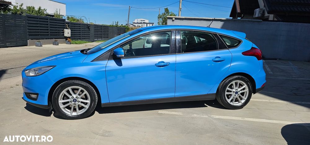 Ford Focus 1.0 EcoBoost Titanium - 3
