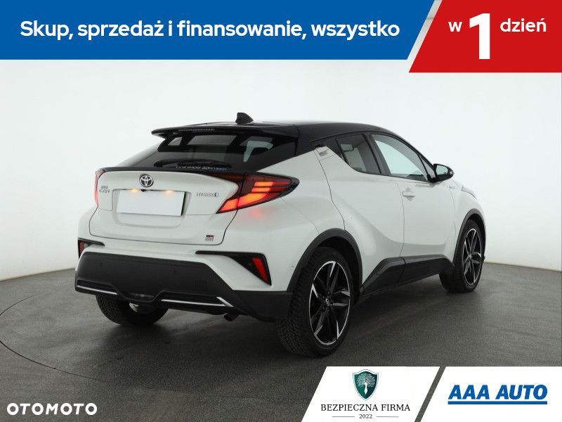 Toyota C-HR - 7