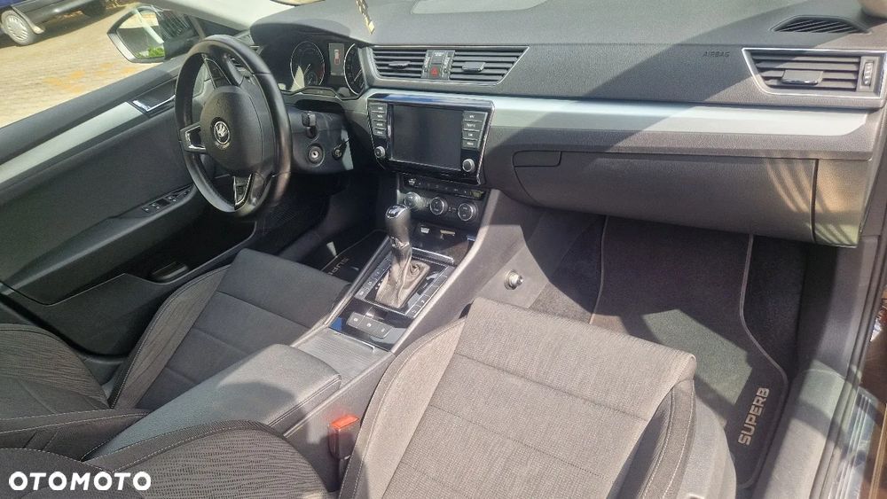 Skoda Superb 2.0 TDI 4x4 Style DSG - 3