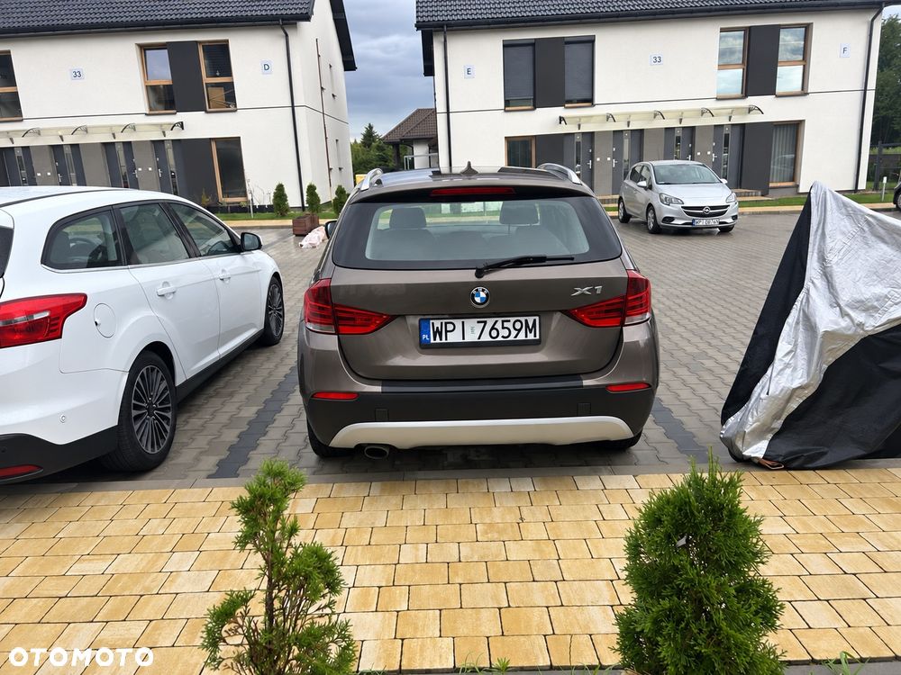 BMW X1 sDrive18i - 6