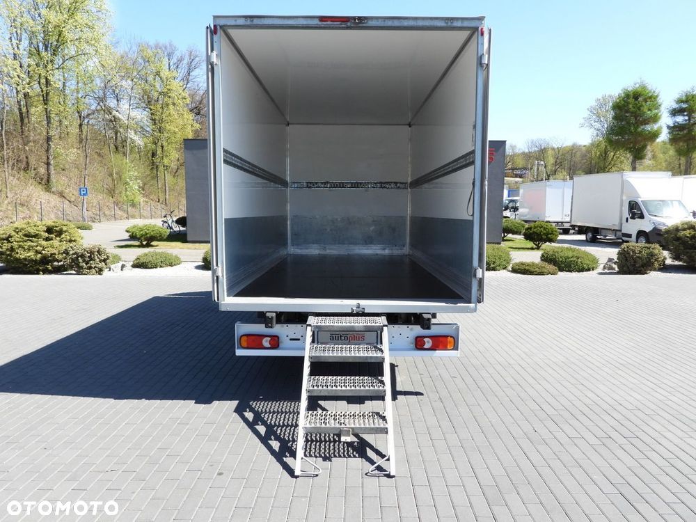 Fiat DUCATO KONTENER 9 PALET TEMPOMAT NAWIGACJA LEDY KLIMATYZACJA  130KM - 12