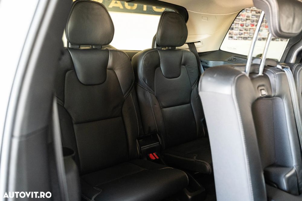 Volvo XC 90 D5 AWD Geartronic Inscription - 13