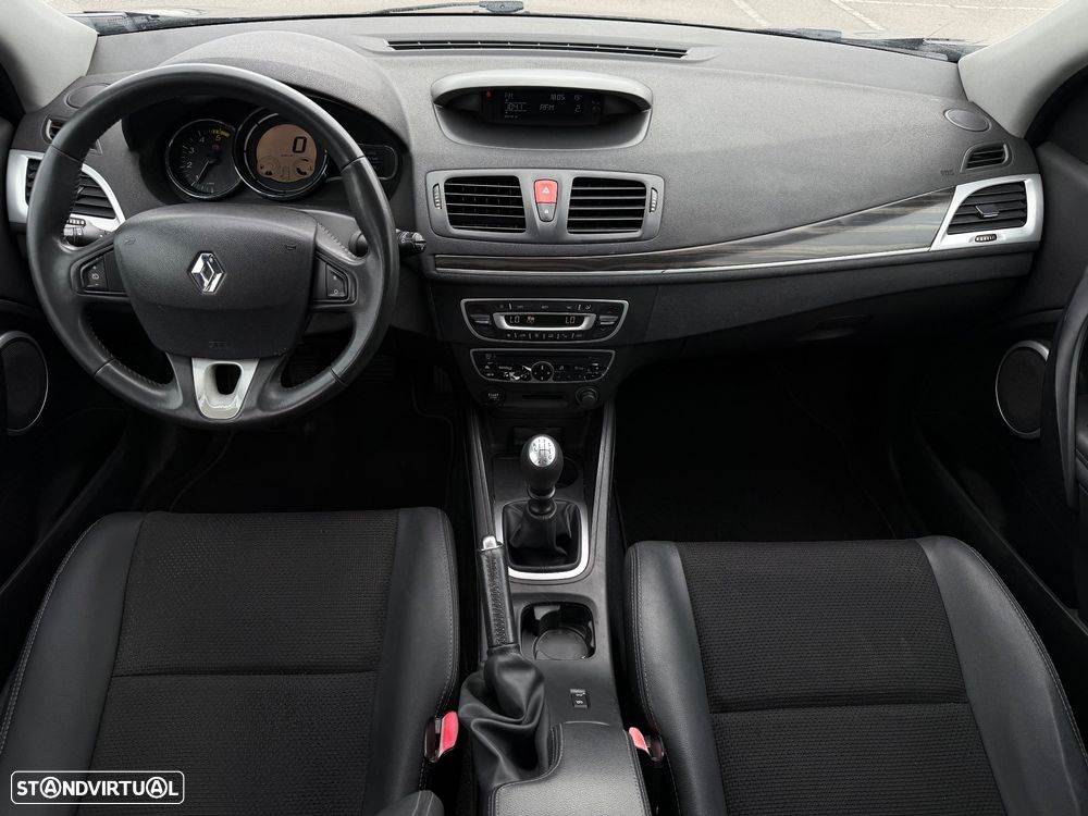 Renault Mégane 1.5 dCi Dynamique Luxe - 6
