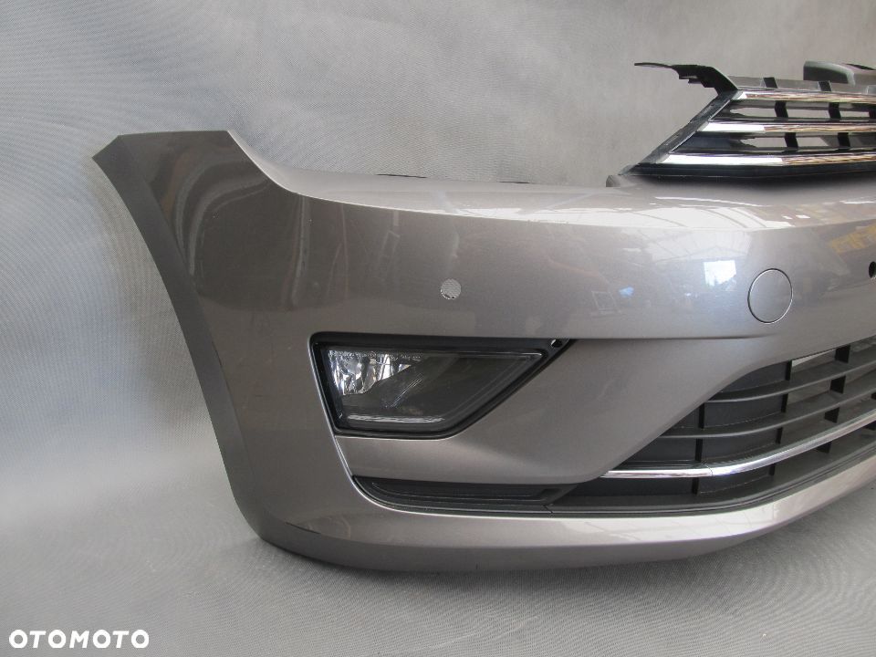 Zderzak przedni VW Golf Sportsvan 14 - 18 Pdc 4-otwory LD7S - 15