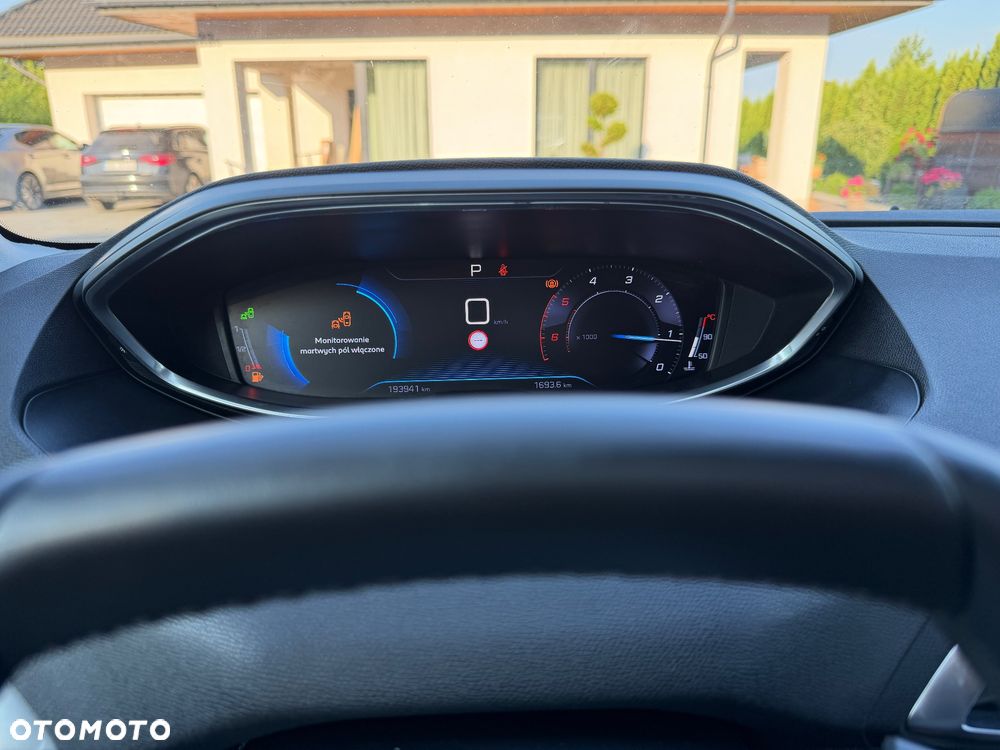 Peugeot 3008 BlueHDi 120 Stop & Start EAT6 Allure - 30