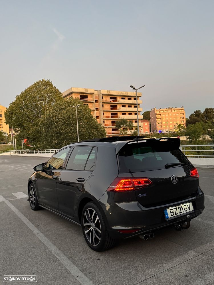 VW Golf 1.4 GTE Plug-In-Hybrid DSG - 17