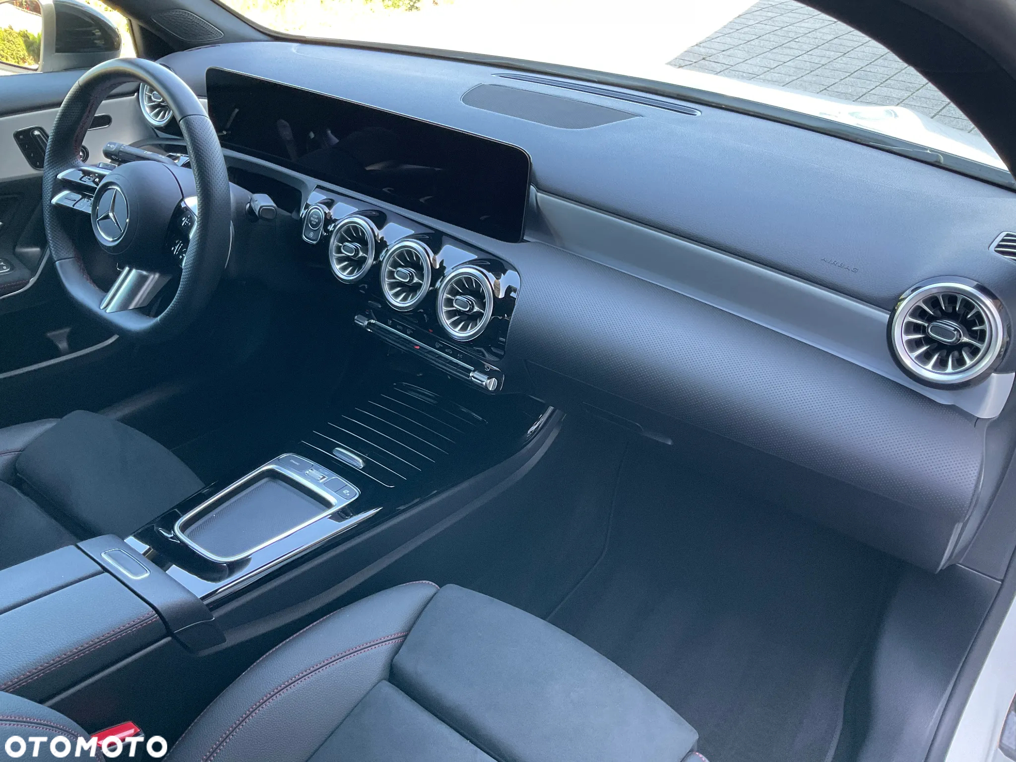 Mercedes-Benz Klasa A 200 d AMG Line 8G-DCT - 13