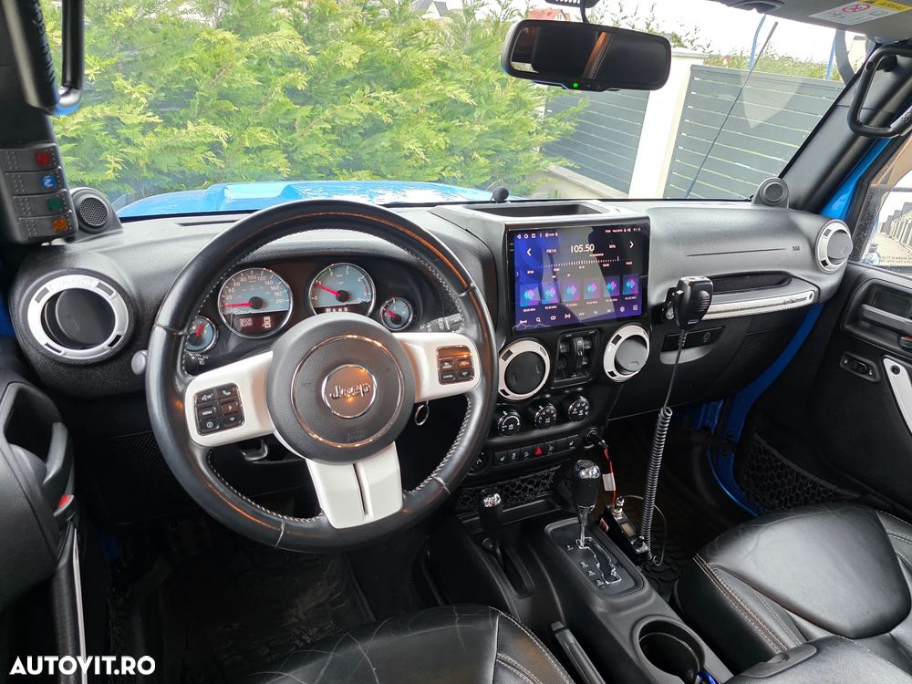 Jeep Wrangler Unlimited 2.8 CRD DPF Automatik Polar - 11