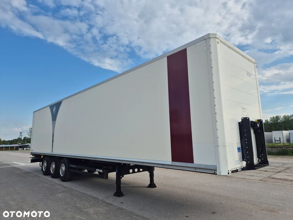 Kögel IGŁA INPOST DPD DHL ! ROLETA z Niemiec JAK NOWA / SAF PODNOSZONA OŚ / z Niemiec / TOP STAN 2015/  KOFFER KONTENER IZOTERMA ISO ISOKOFER ISOTERM GRUBY GRUBA AMAZON - 2