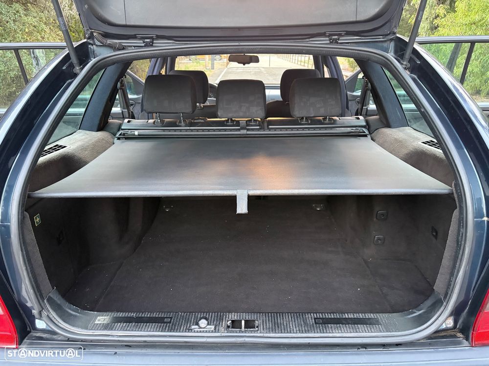 Mercedes-Benz C 220 D Classic - 18