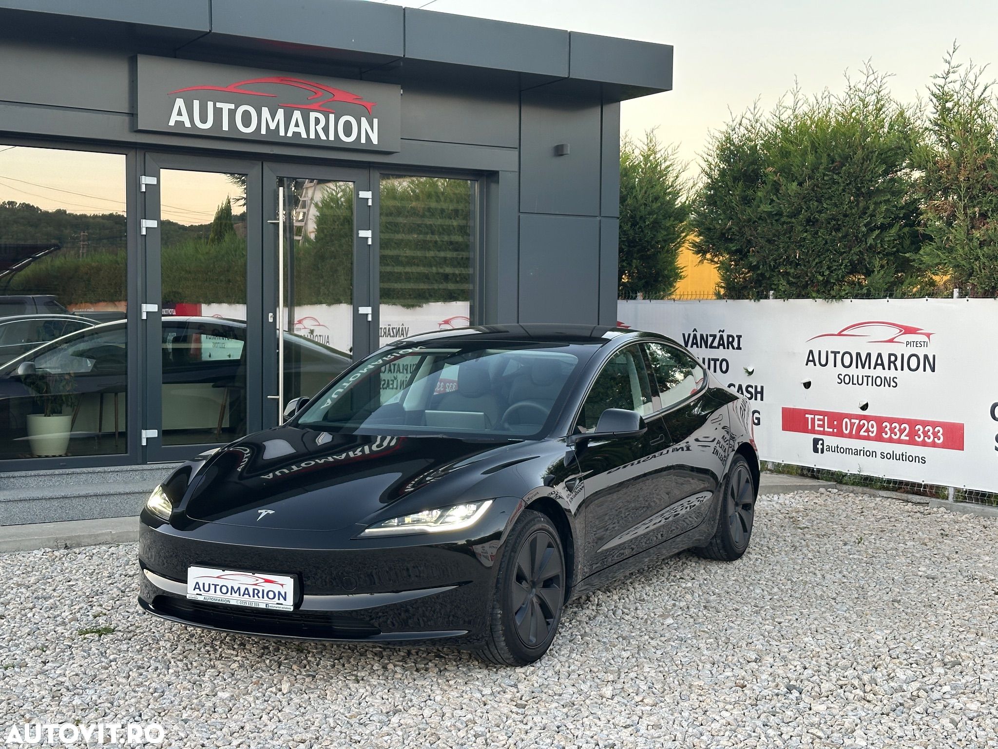 Tesla Model 3 AWD Long Range - 1