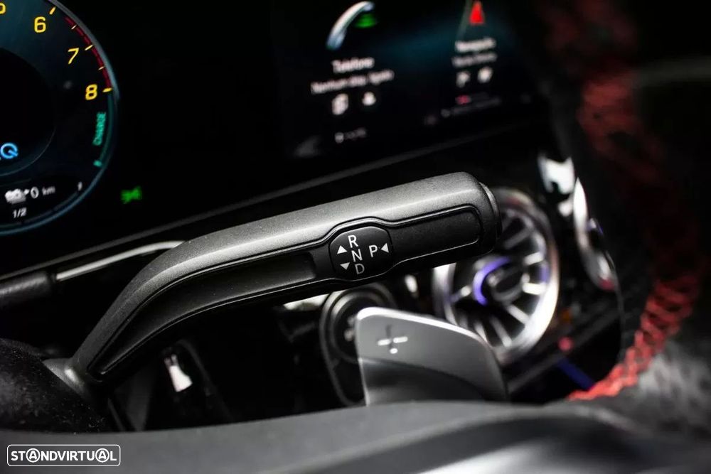 Mercedes-Benz GLA 250 e AMG Line - 17