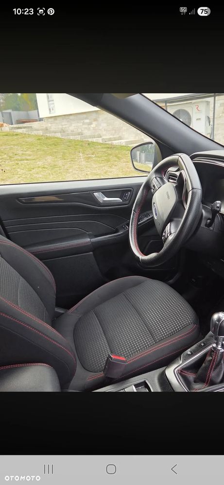 Ford Kuga 1.5 EcoBoost FWD ST-Line - 9