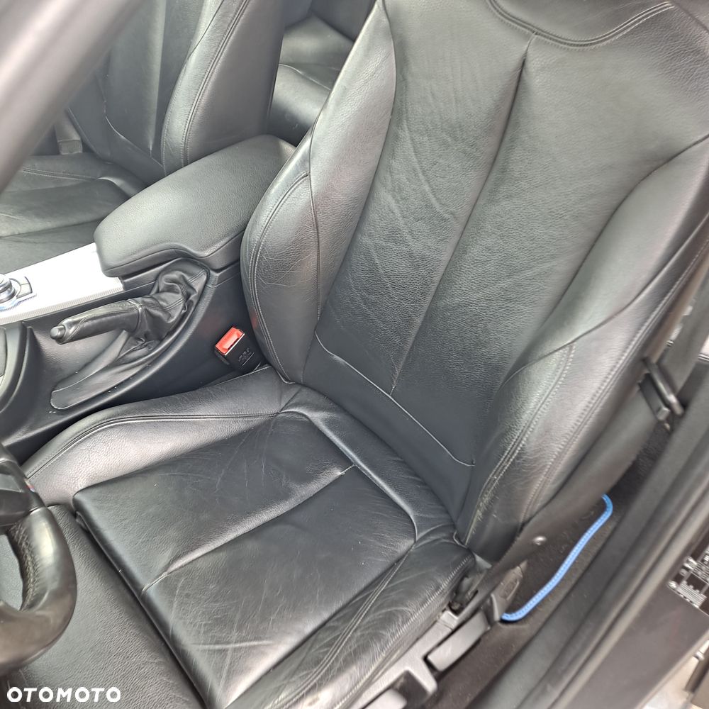 BMW Seria 3 316i Modern Line - 19