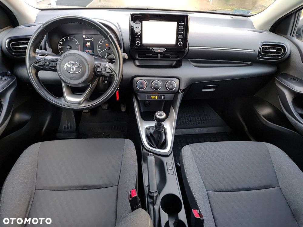 Toyota Yaris 1.0 Comfort - 9