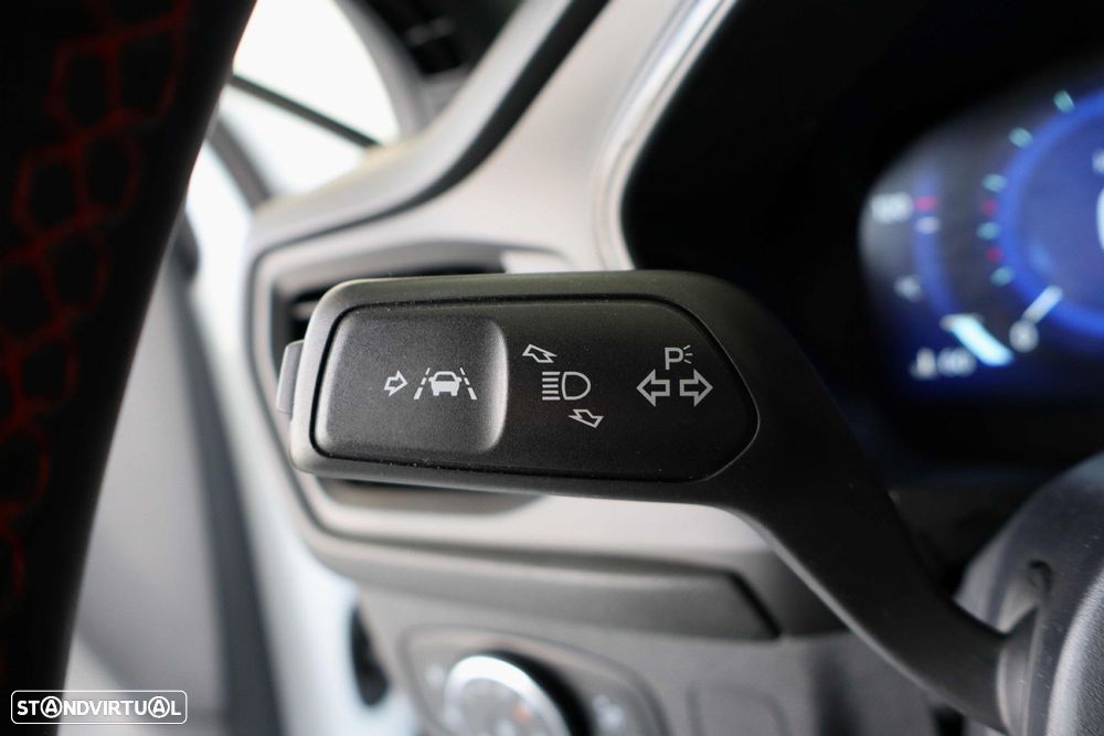 Ford Focus SW 1.0 EcoBoost MHEV ST-Line - 20