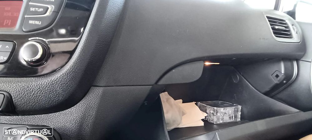 Kia Ceed SW 1.4 CRDi ECO - 11