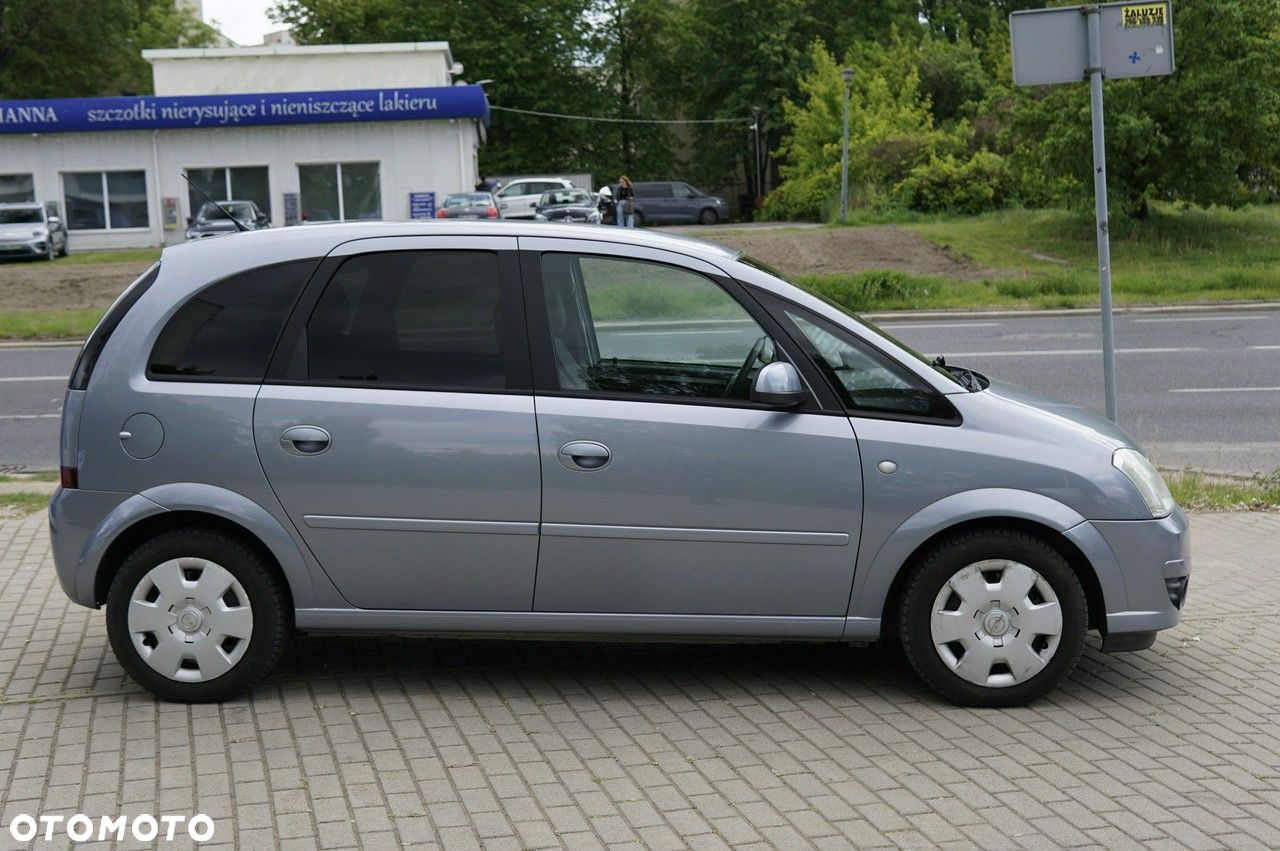 Opel Meriva - 8