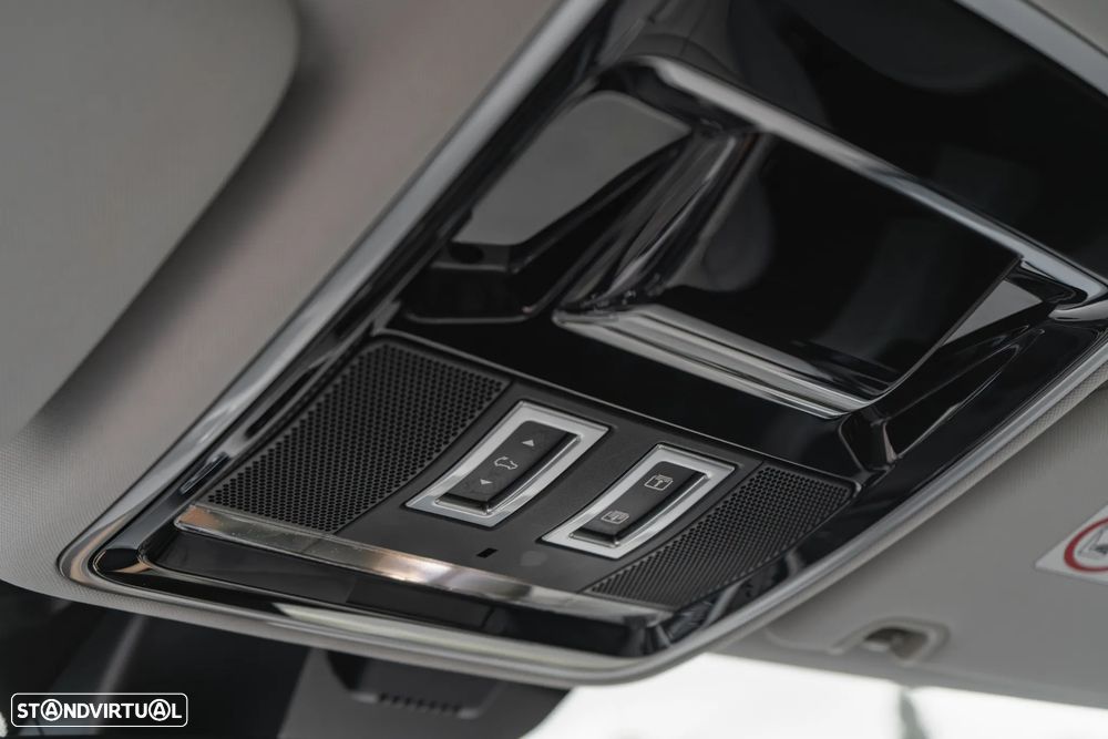 Land Rover Range Rover Sport 4.4 SDV8 HSE Dynamic - 30