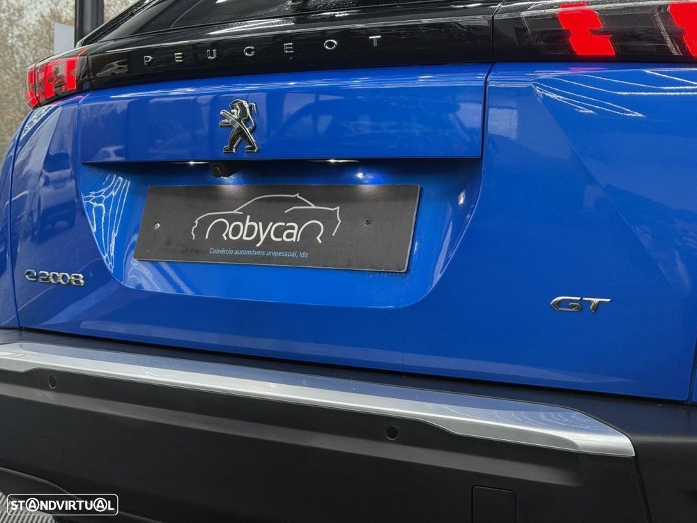 Peugeot e-2008 50 kWh GT - 8
