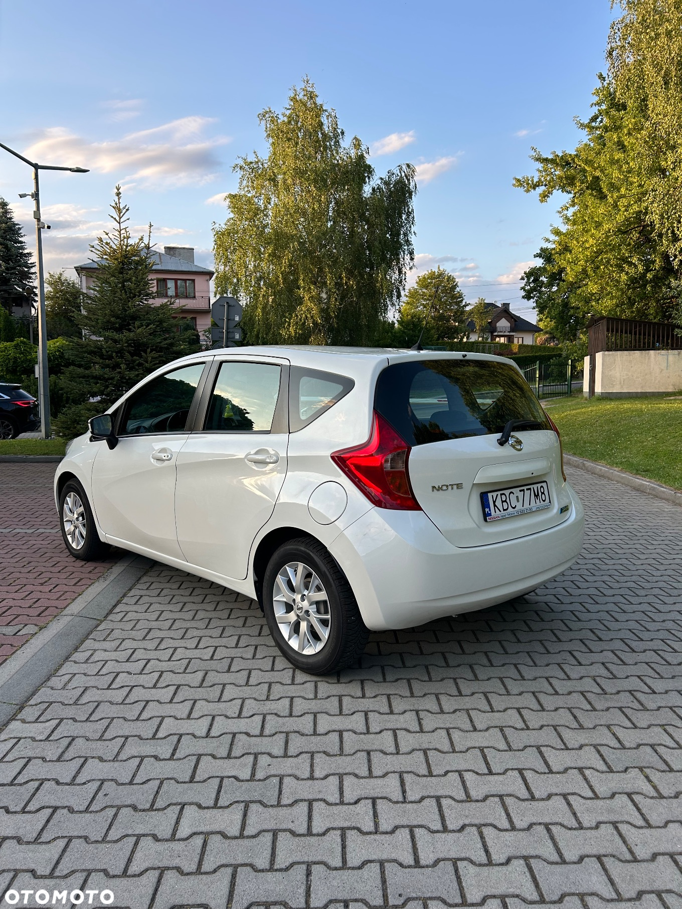 Nissan Note - 4