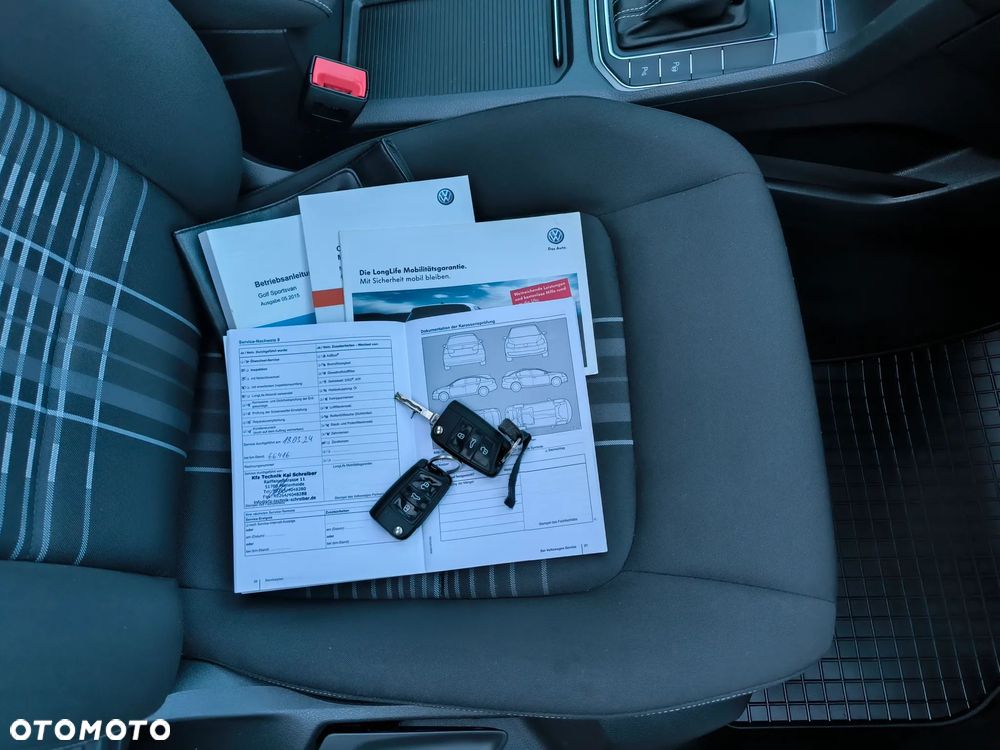 Volkswagen Golf Sportsvan - 27
