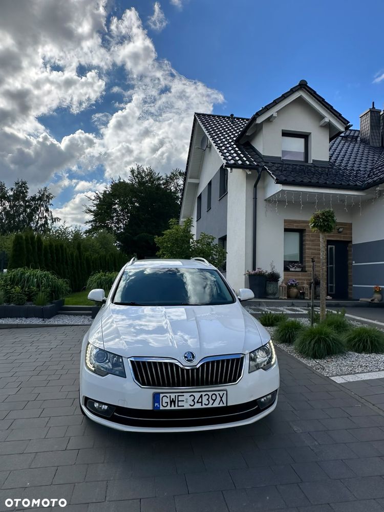 Skoda Superb 2.0 TDI 4x4 Business DSG - 10