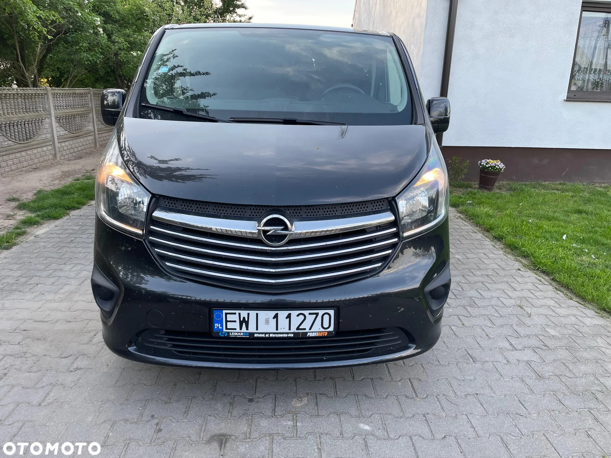 Opel VIVARO - 8