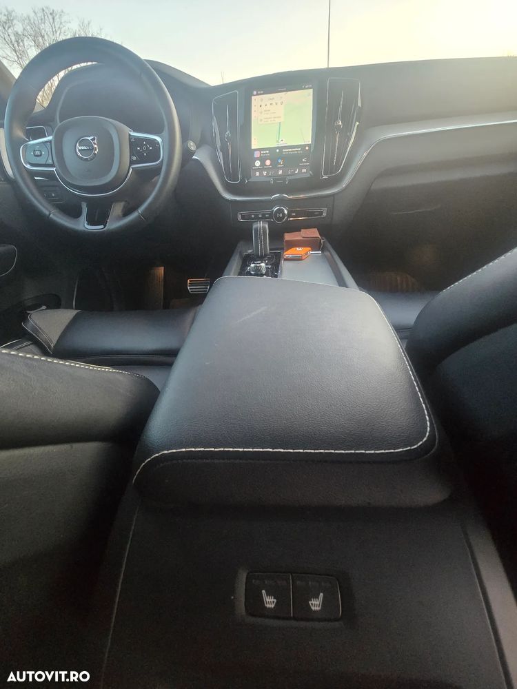 Volvo XC 60 T5 AWD R-Design - 15