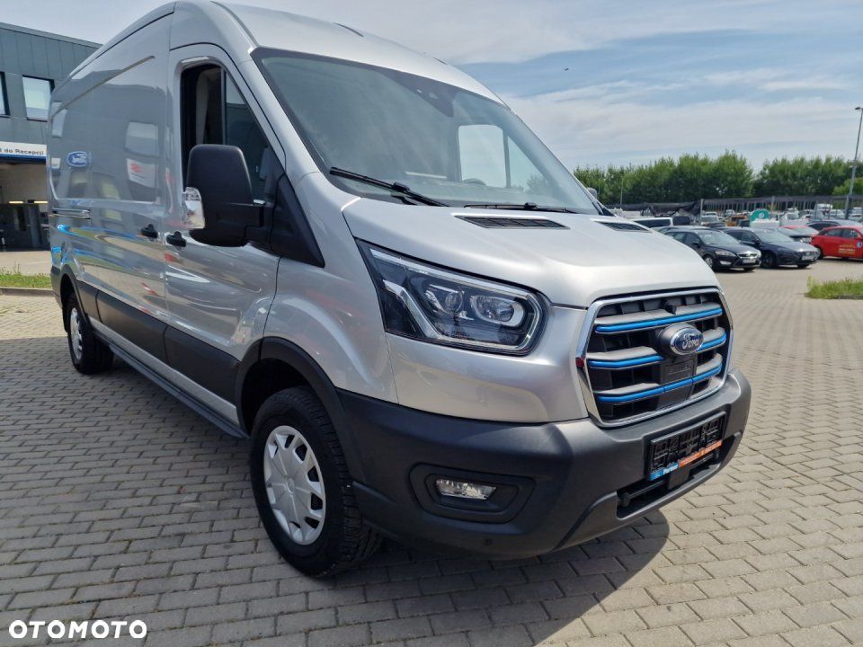 Ford E-Transit - 4