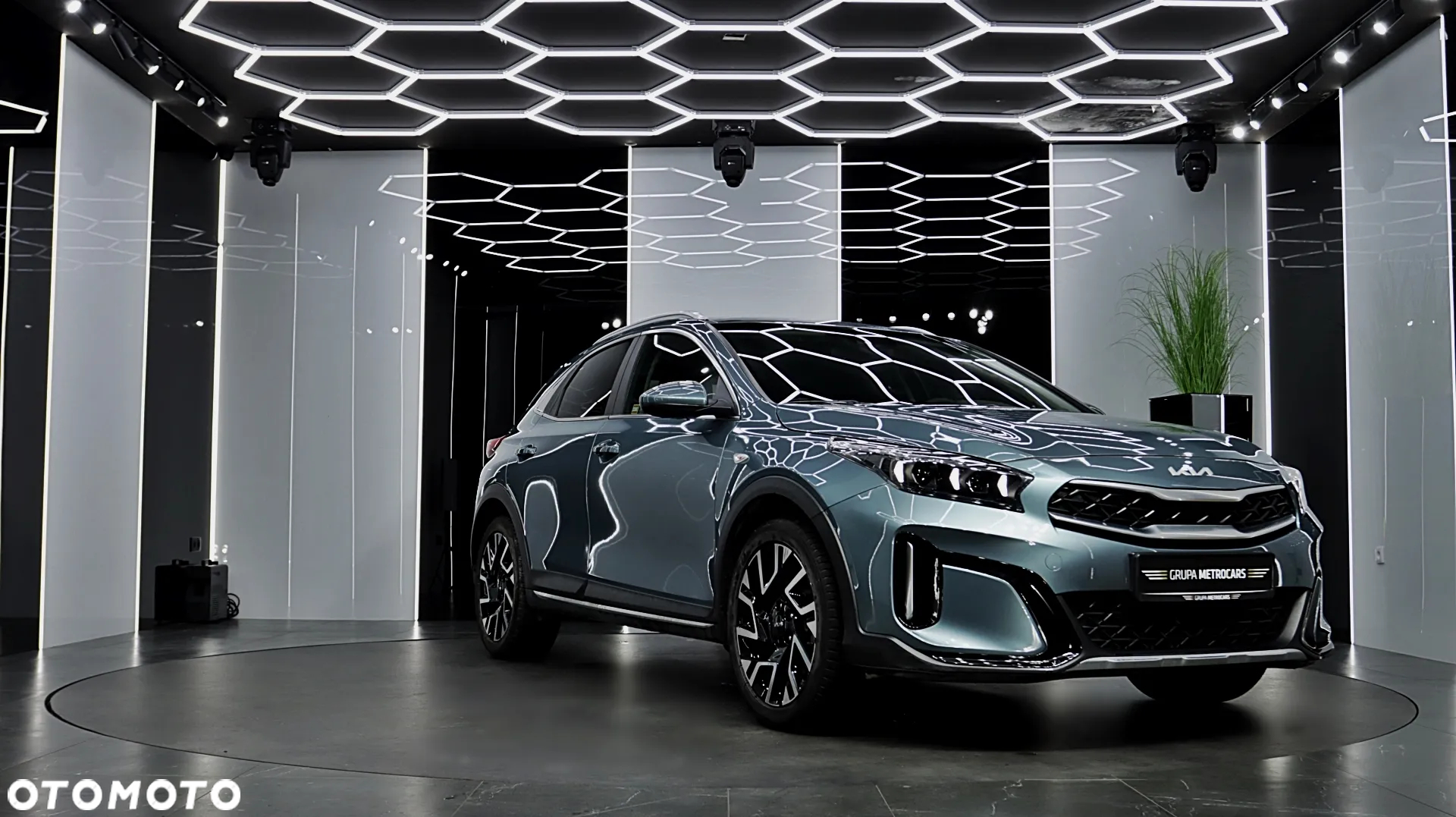 Kia XCeed 1.5 T-GDI M - 12