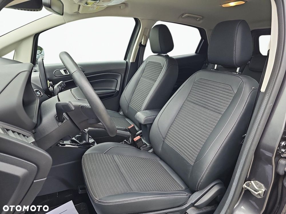 Ford EcoSport - 14