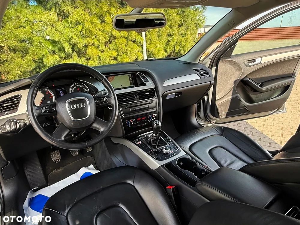 Audi A4 Avant 2.0 TDI 116g DPF Ambiente - 33