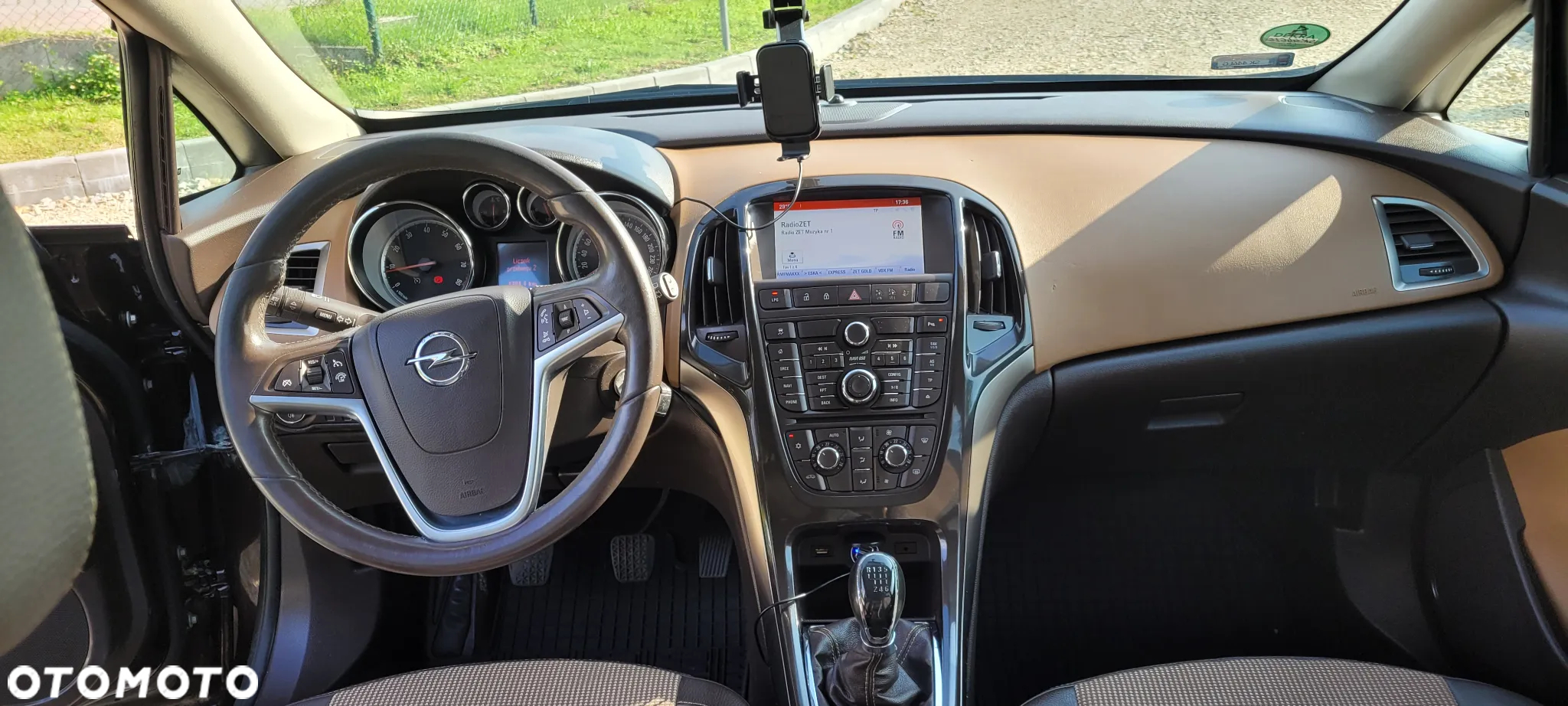 Opel Astra IV 1.4 T Cosmo - 7