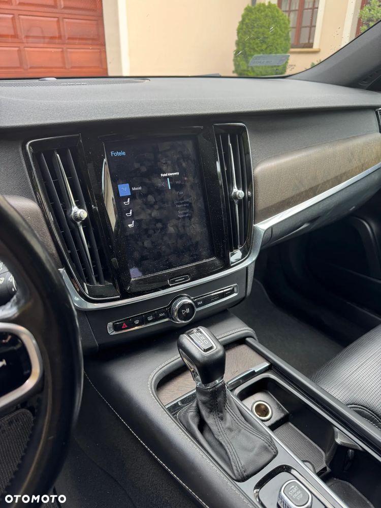 Volvo V90 Cross Country D5 AWD - 11