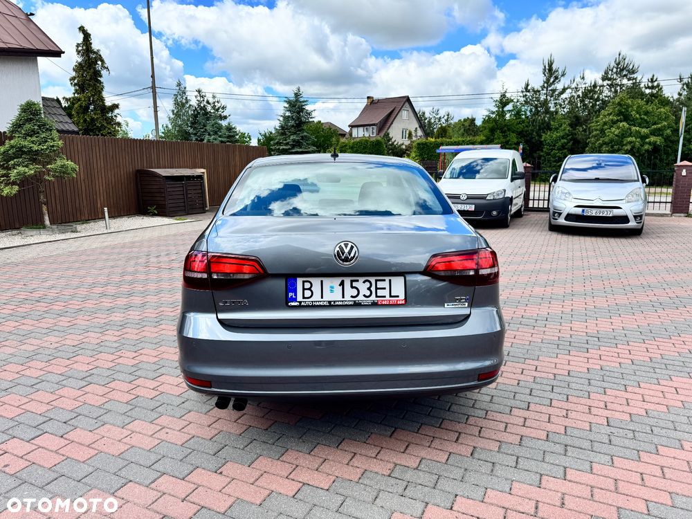 Volkswagen Jetta 2.0 TDI DPF BMT Highline - 3