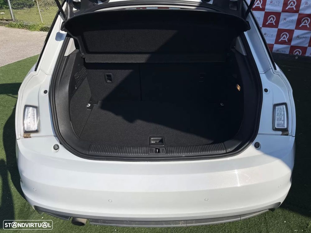 Audi A1 Sportback 1.6 TDI S-line - 19