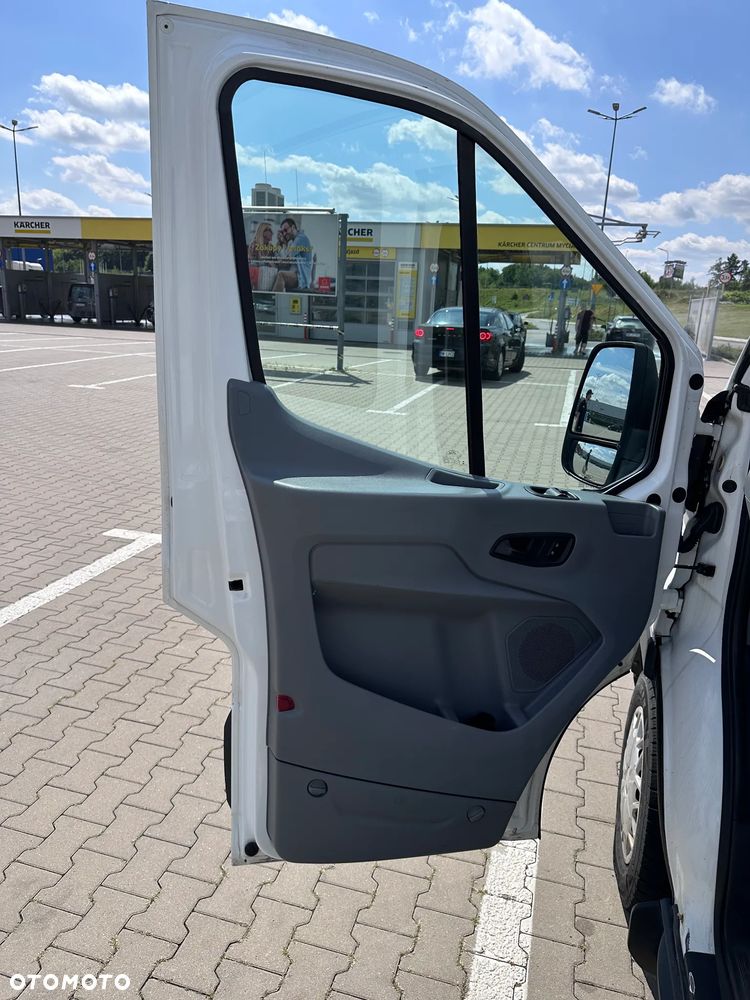 Ford Transit - 29