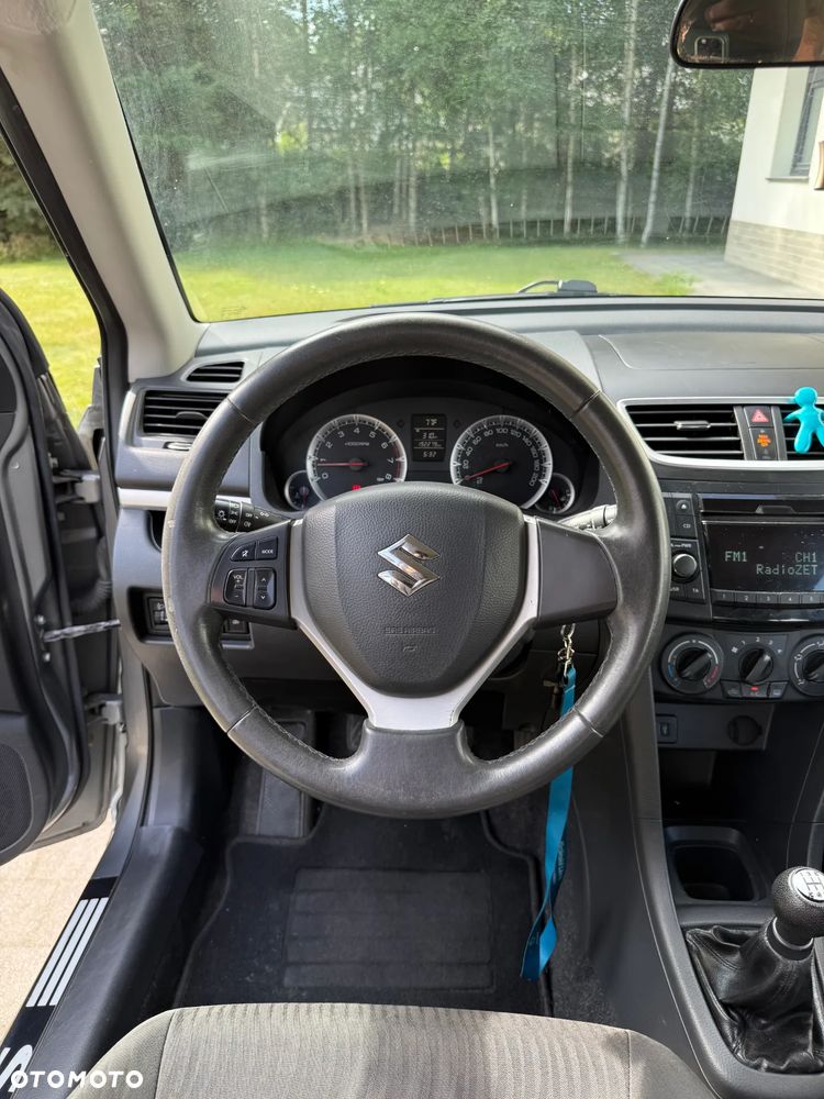 Suzuki Swift 1.2 Club - 10