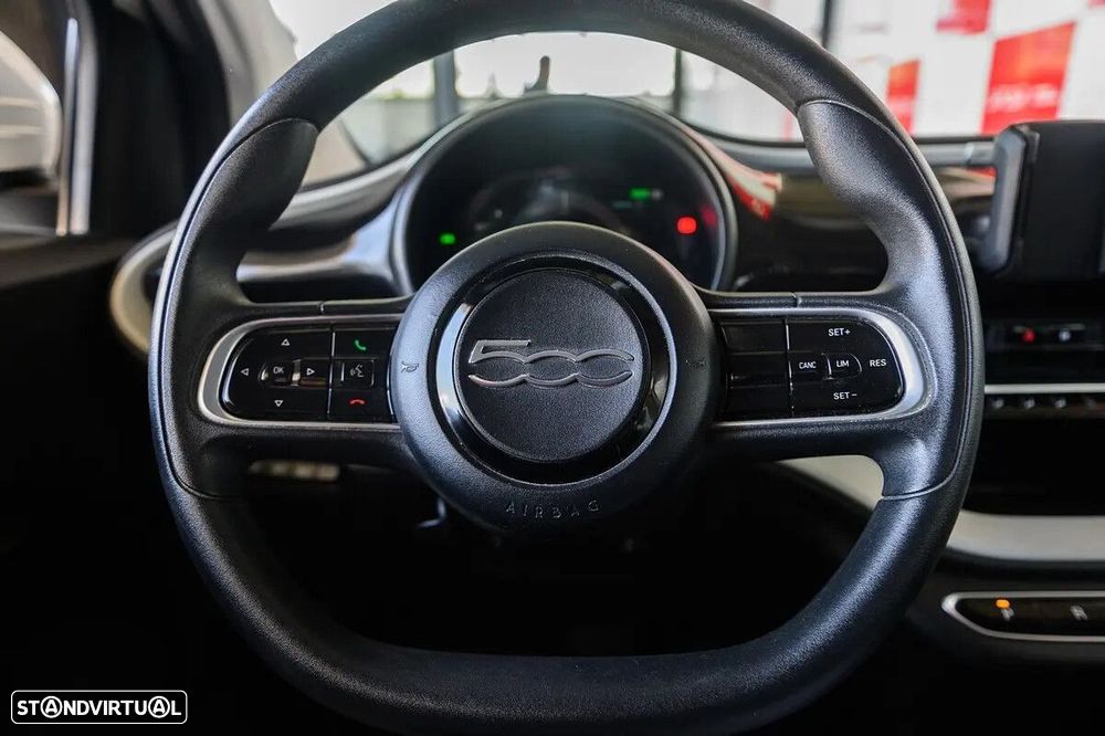 Fiat 500e Action - 23