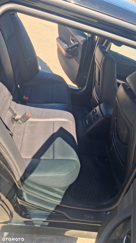 BMW Seria 3 320d - 6