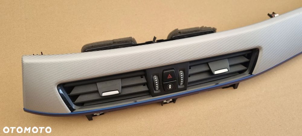 BMW X1 F48 2015- Kratka nawiewu Dekor Panel Oryginał Europa - 3